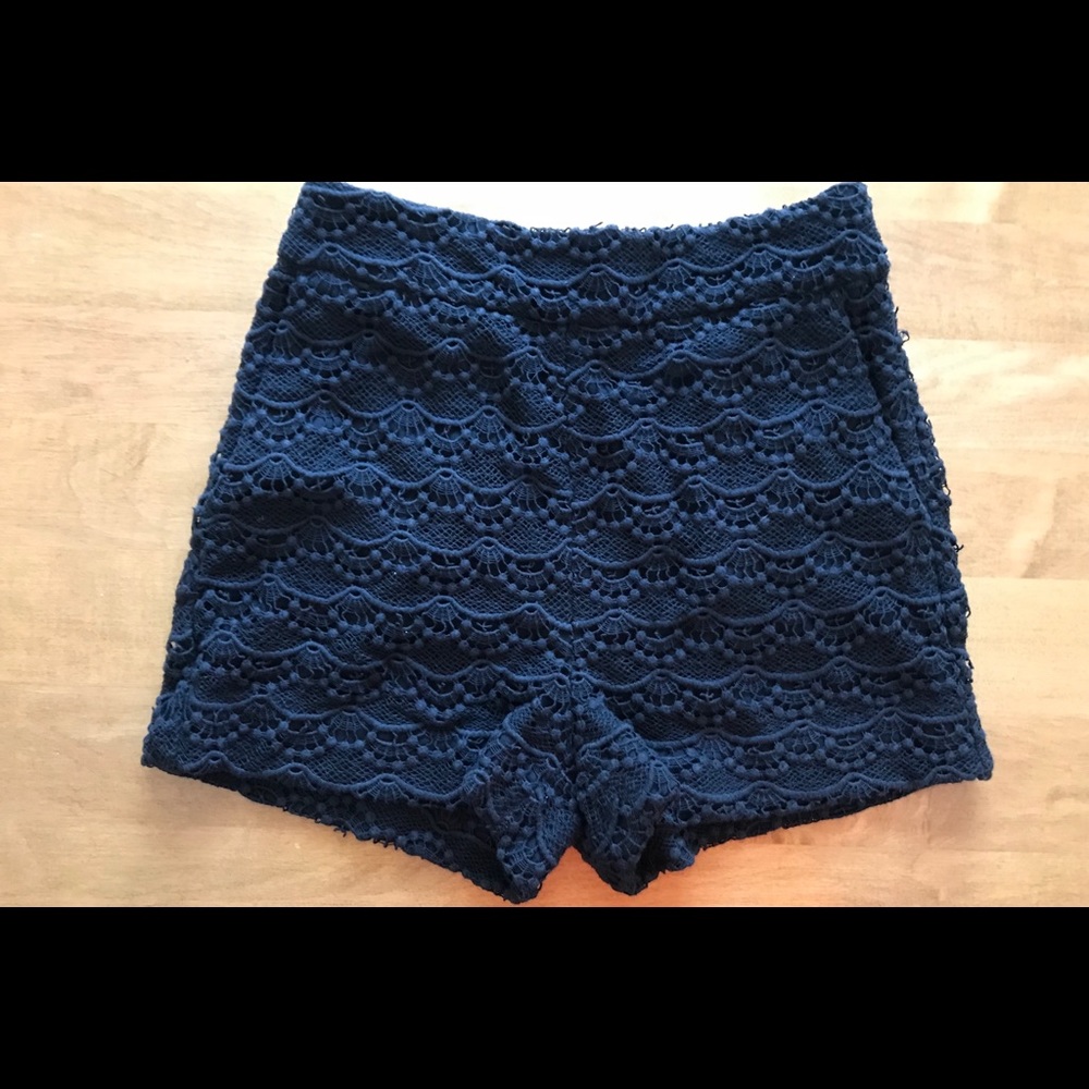 Express High Waisted Black Lace Shorts Size 2